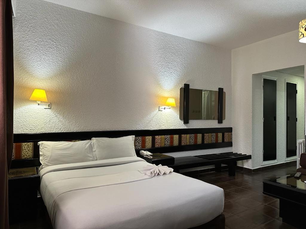 Ourida Urban Hotel Rabat Exterior photo