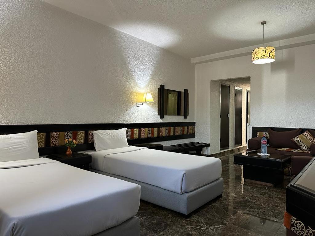 Ourida Urban Hotel Rabat Exterior photo